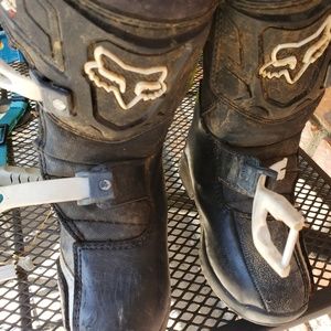 Fox kids riding boots